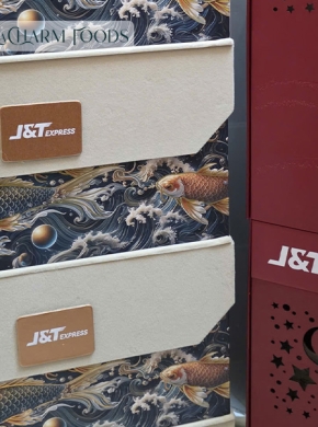 L’aCharm Foods x J&T Express